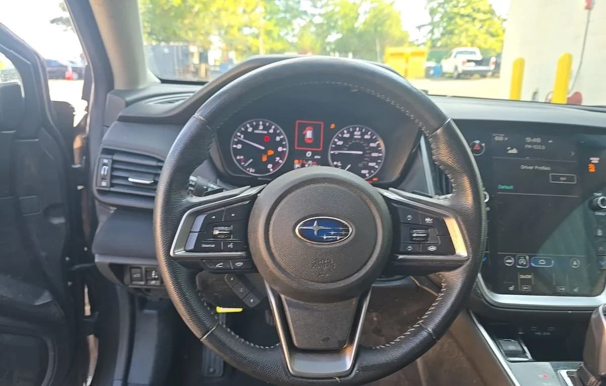 2020 SUBARU OUTBACK Premium 7
