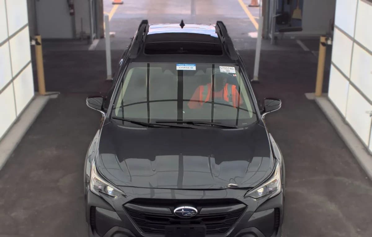 2025 SUBARU OUTBACK Premium 3