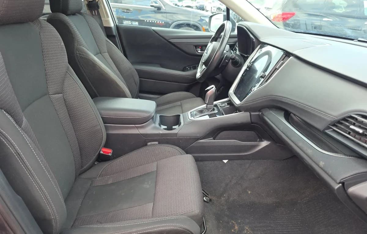 2025 SUBARU OUTBACK Premium 5