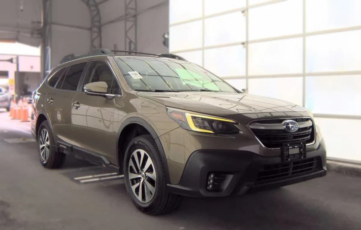 2021 SUBARU OUTBACK Premium 4