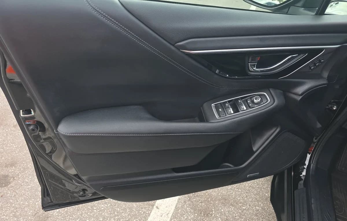 2021 SUBARU OUTBACK Limited 6