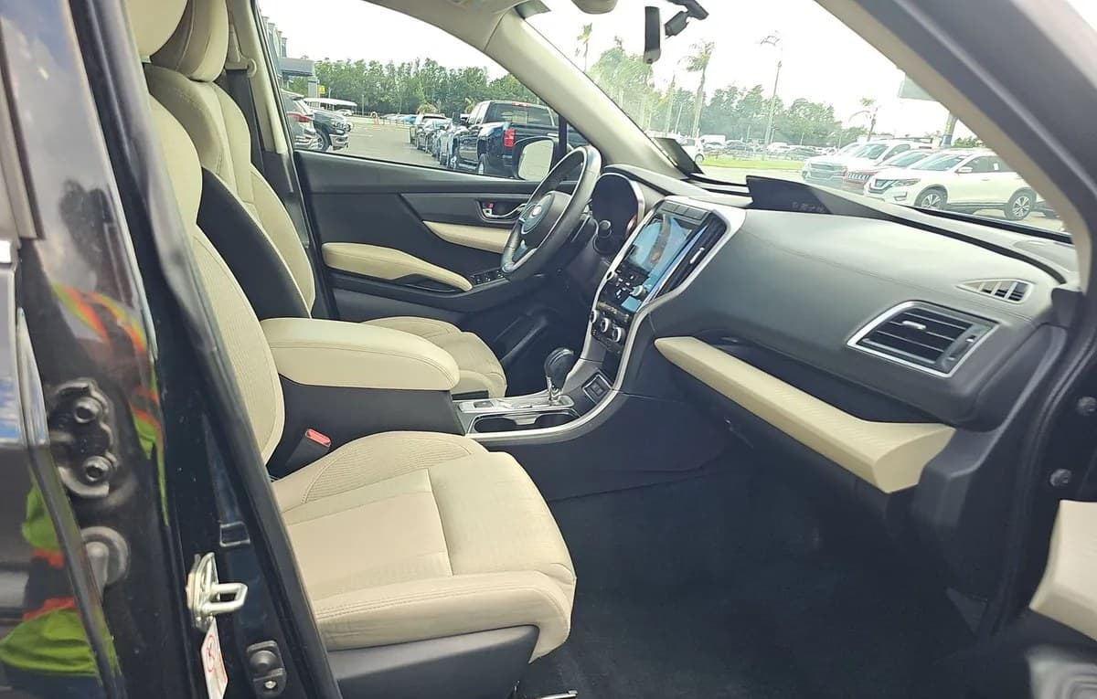 2019 SUBARU ASCENT Premium 5