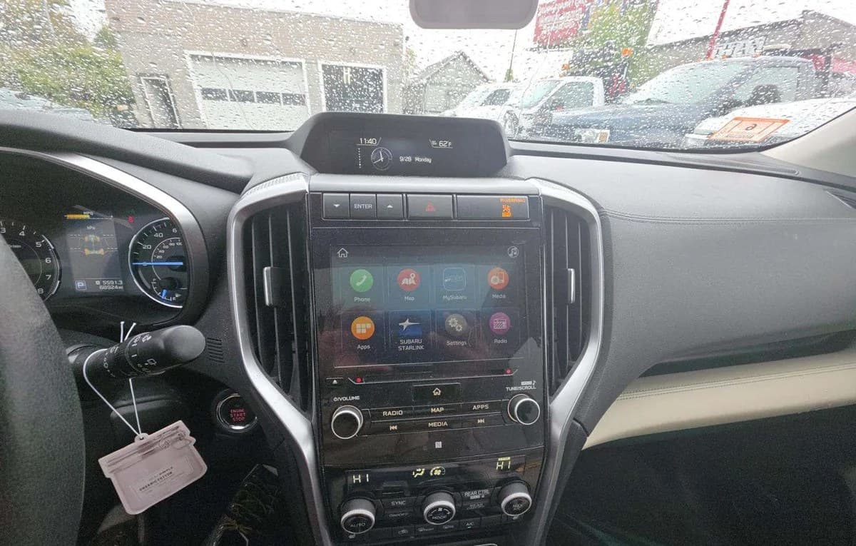 2020 SUBARU ASCENT Limited 7