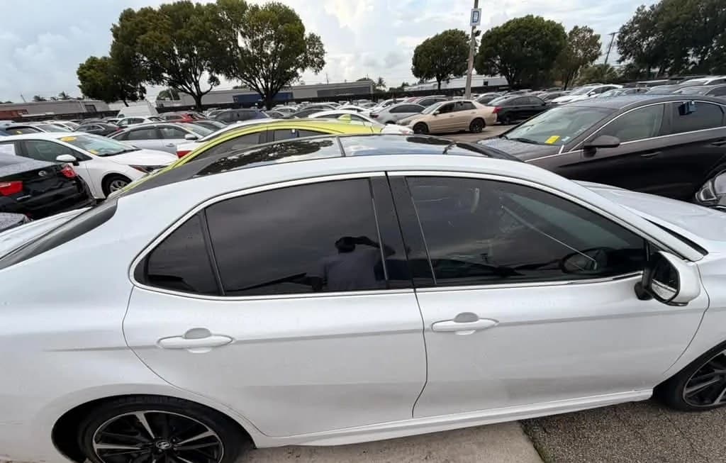 2018 TOYOTA CAMRY XSE 4