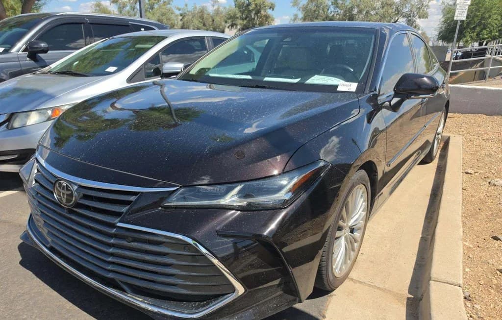 2019 TOYOTA AVALON LIMITED