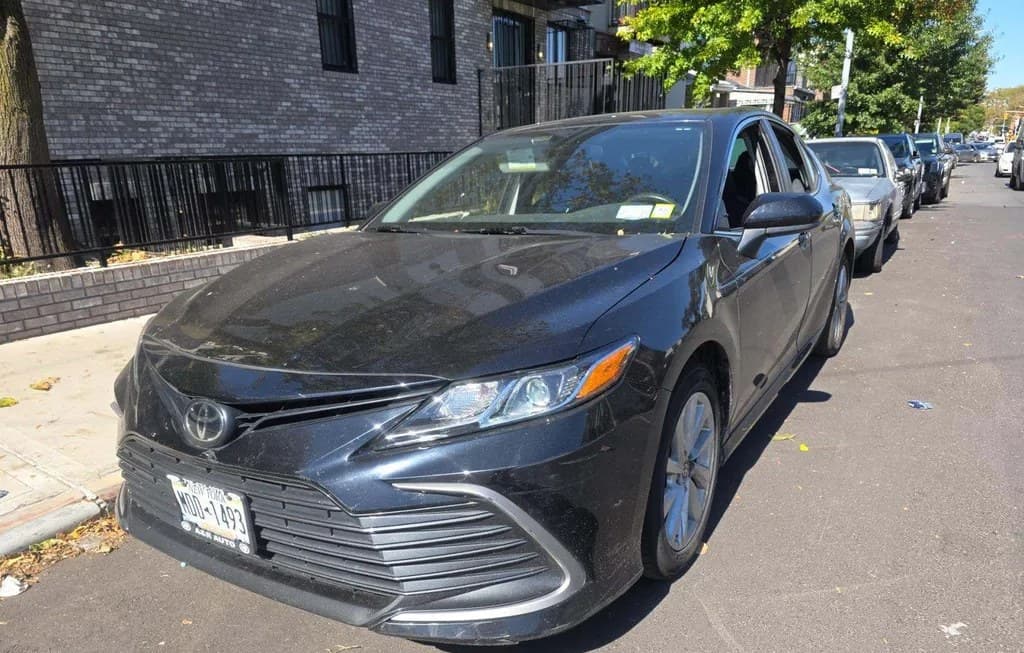 2024 TOYOTA CAMRY LE