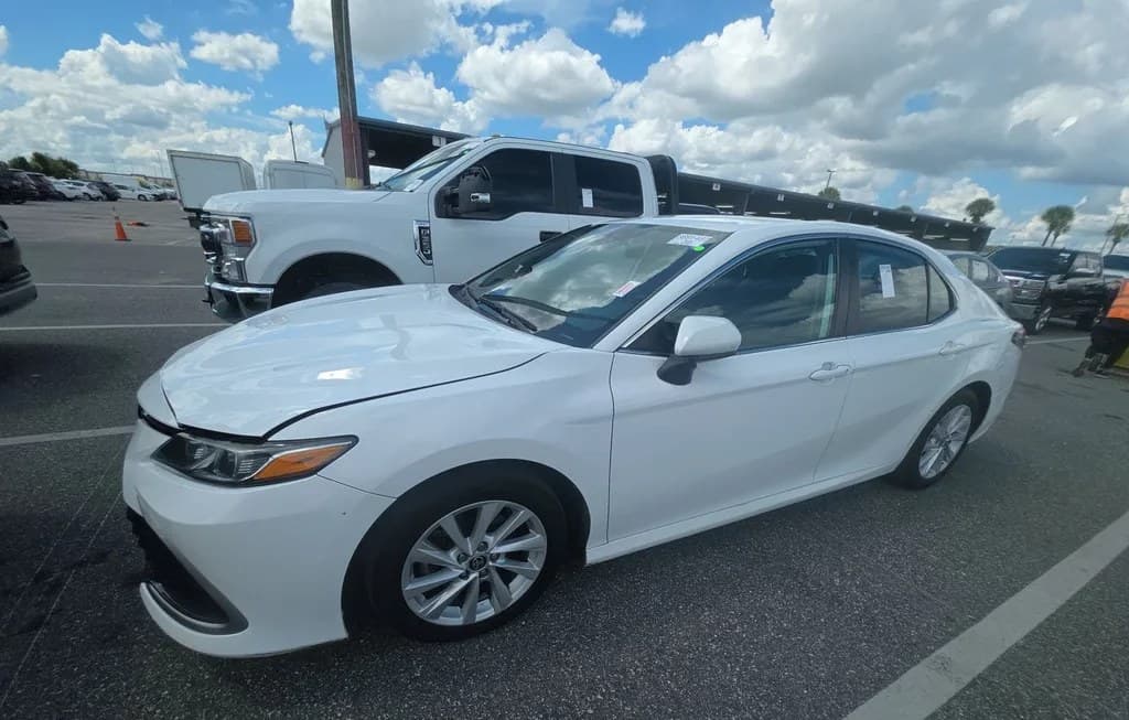 2021 TOYOTA CAMRY LE
