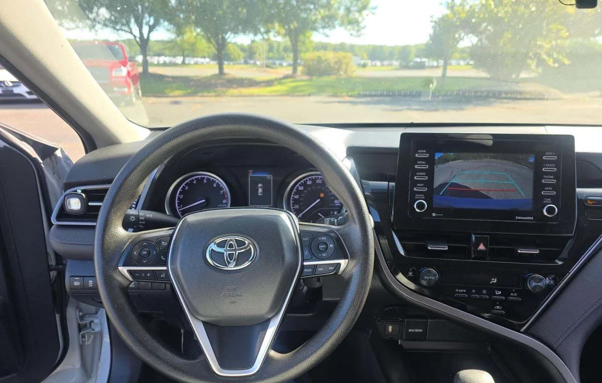 2024 TOYOTA CAMRY LE 7