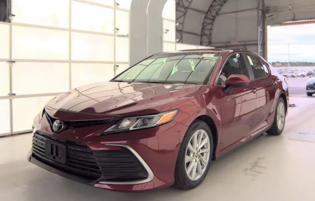 2021 TOYOTA CAMRY LE