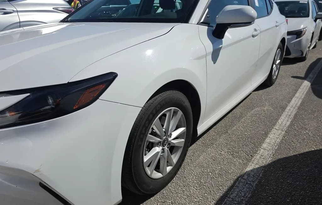 2025 TOYOTA CAMRY LE