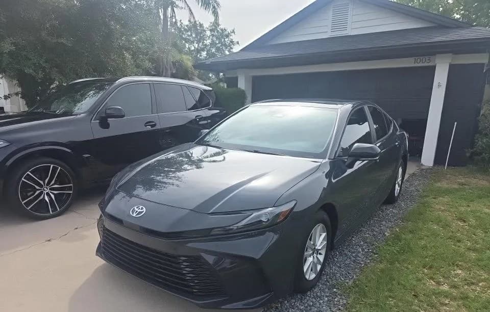 2025 TOYOTA CAMRY XLE