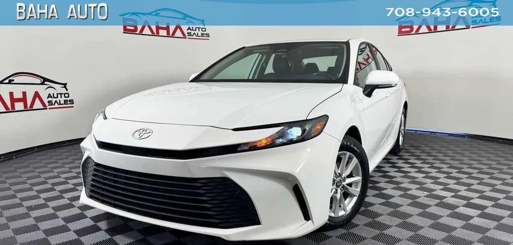 2025 TOYOTA CAMRY LE