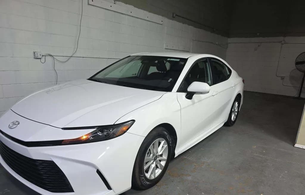 2026 TOYOTA CAMRY LE