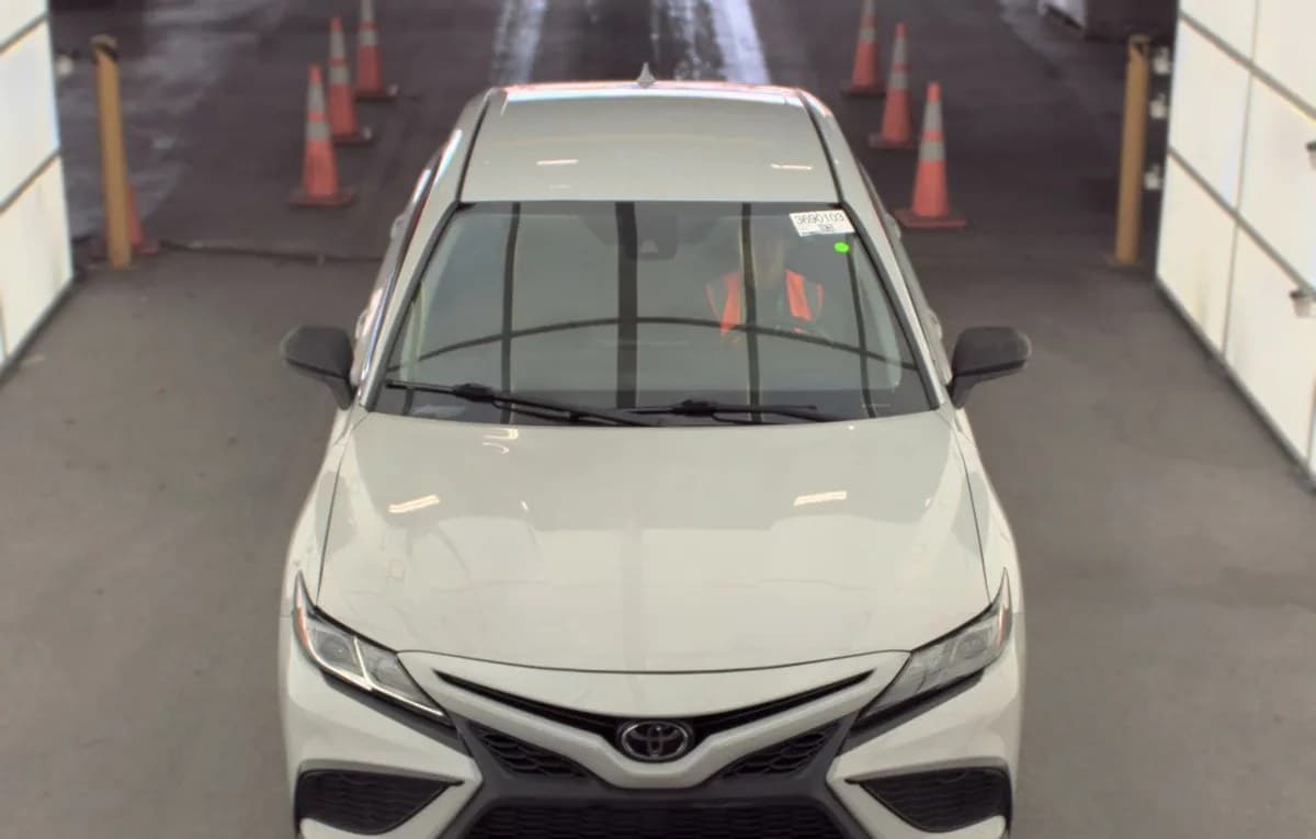 2023 TOYOTA CAMRY SE 3