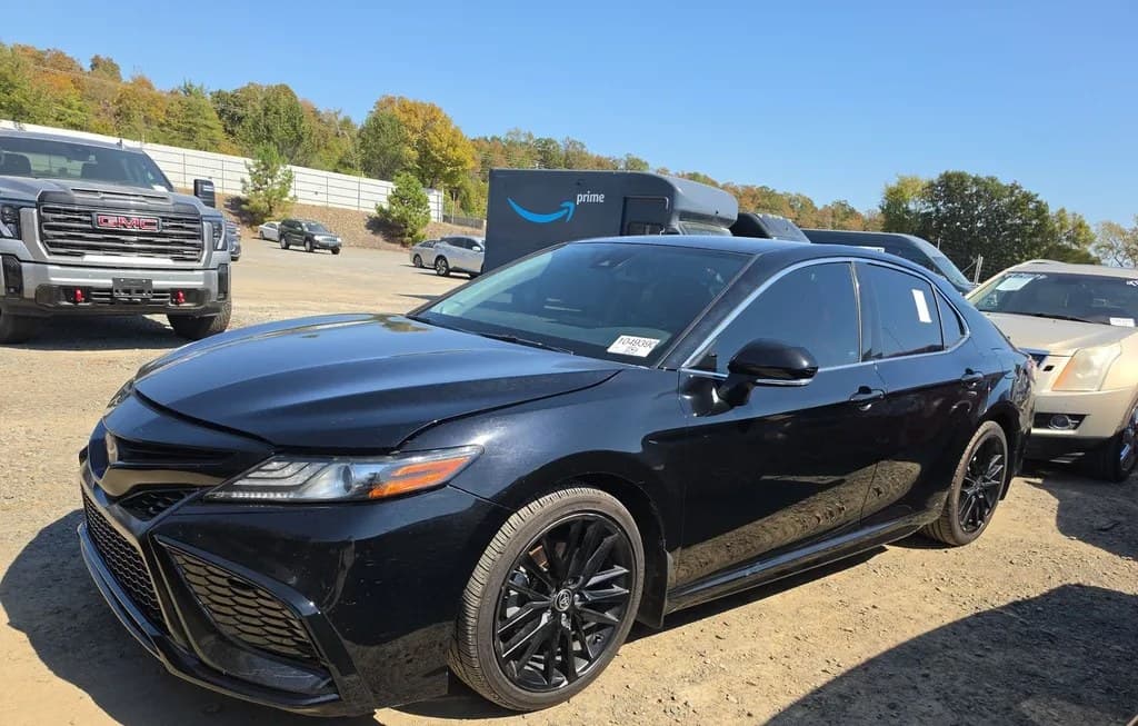 2021 TOYOTA CAMRY XSE