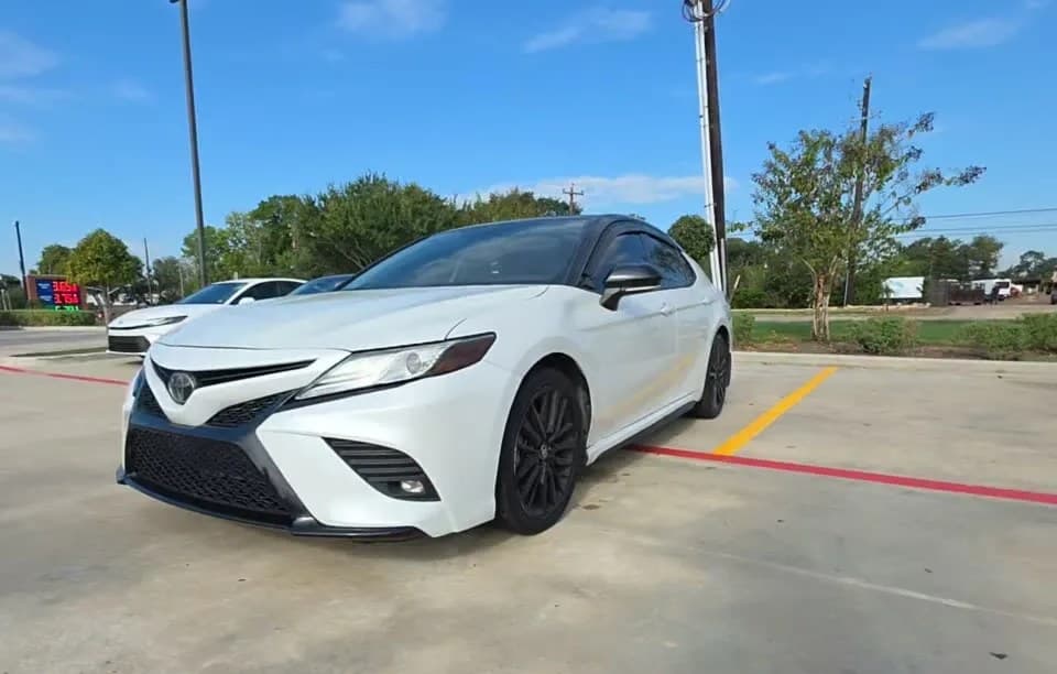 2020 TOYOTA CAMRY XSE