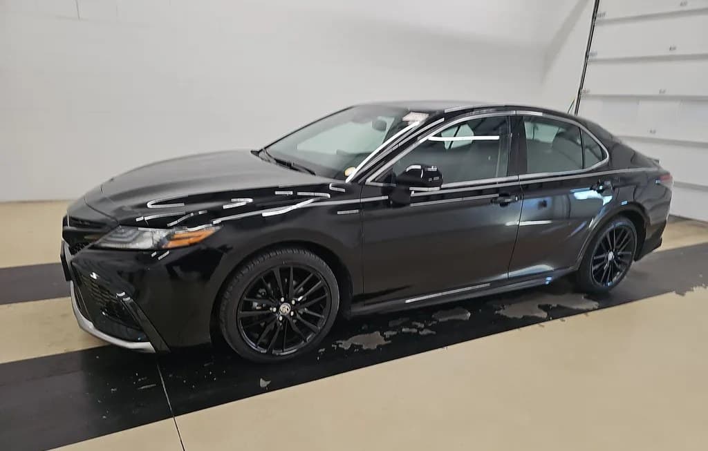 2024 TOYOTA CAMRY XSE