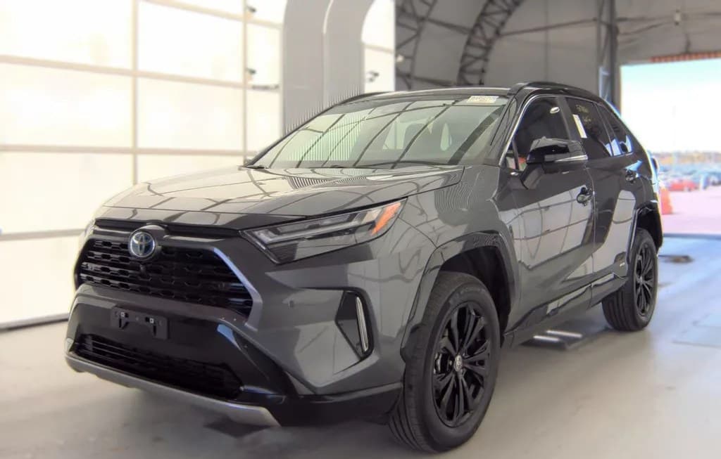 2022 TOYOTA RAV4 HYBRID XSE