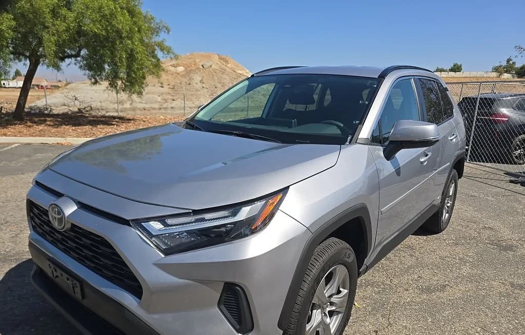 2023 TOYOTA RAV4 HYBRID LE