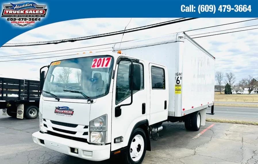 2017 ISUZU NPR