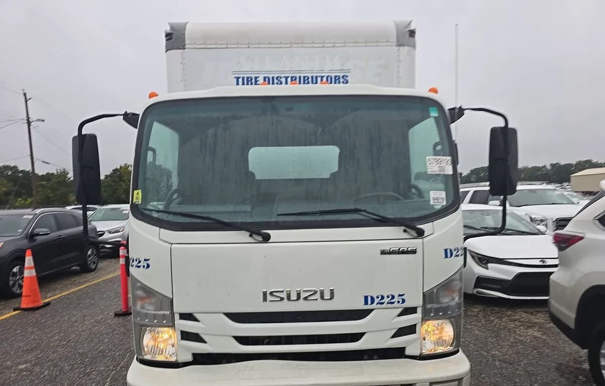 2021 ISUZU NPR HD Base 3