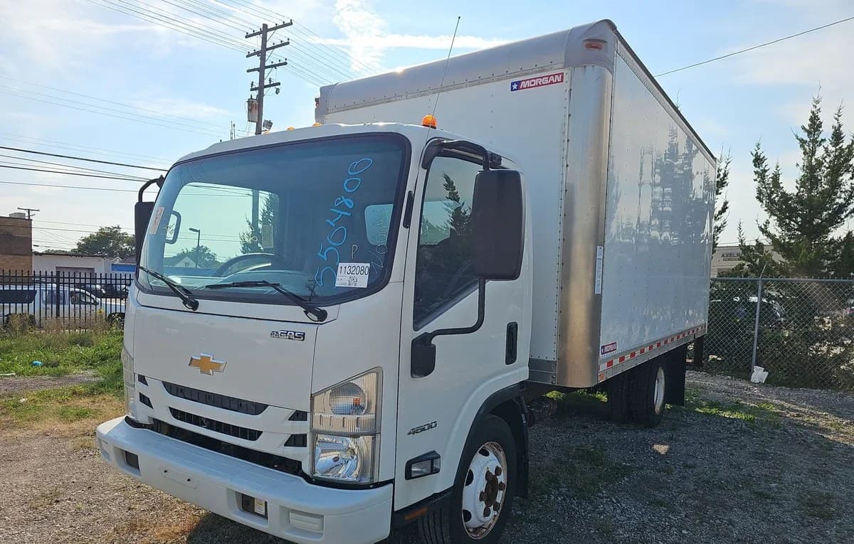 2019 CHEVROLET 4500 Base 2