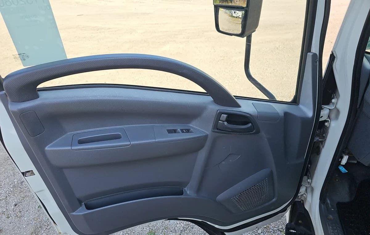 2019 CHEVROLET 4500 Base 6