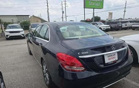 2017 MERCEDES-BENZ C-CLASS C 300 3