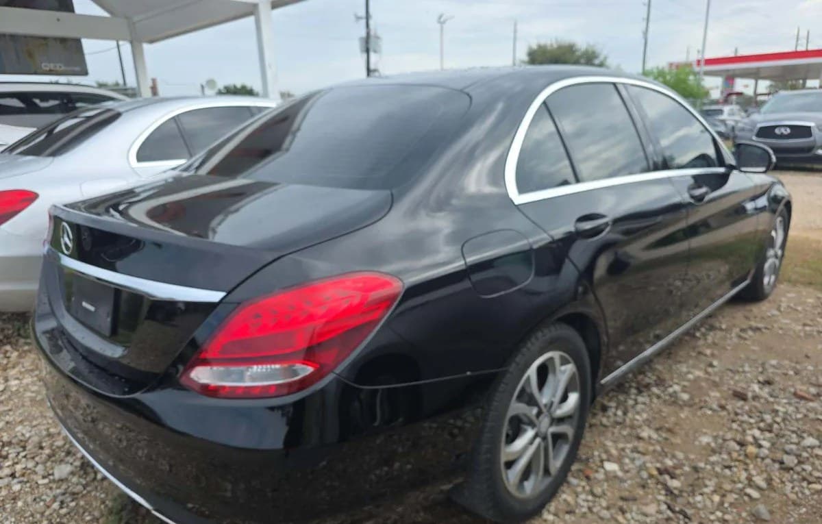 2017 MERCEDES-BENZ C-CLASS C 300 4