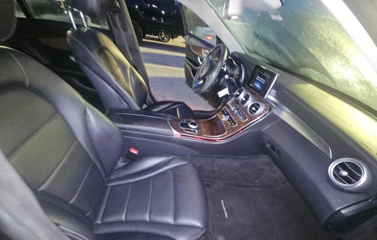 2017 MERCEDES-BENZ C-CLASS C 300 5