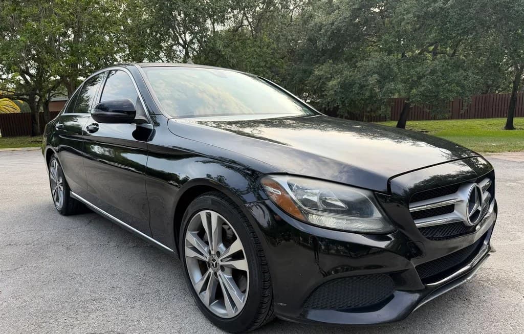 2017 MERCEDES-BENZ C 300 SEDAN