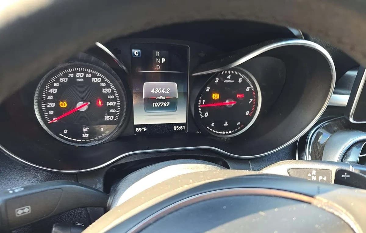 2018 MERCEDES-BENZ C-CLASS C 300 6