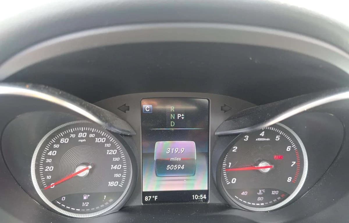 2017 MERCEDES-BENZ C-CLASS C 300 6
