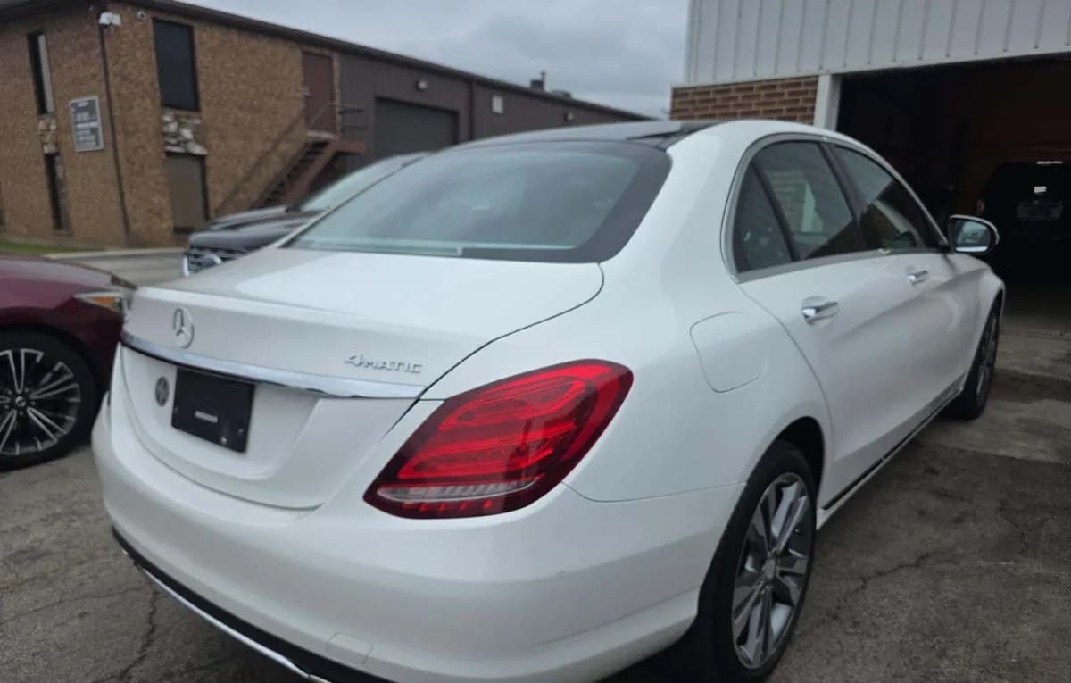 2017 MERCEDES-BENZ C-CLASS C 300 4
