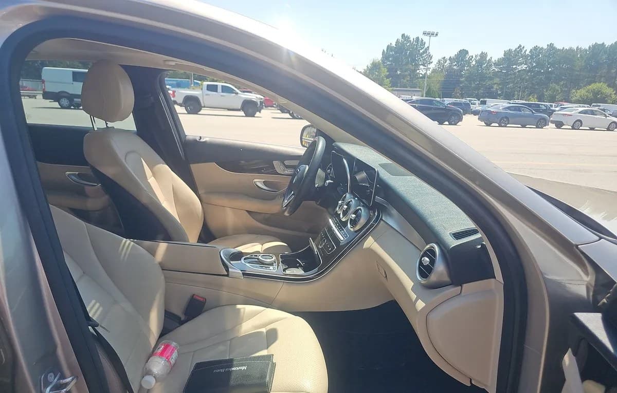 2019 MERCEDES-BENZ C-CLASS C 300 5