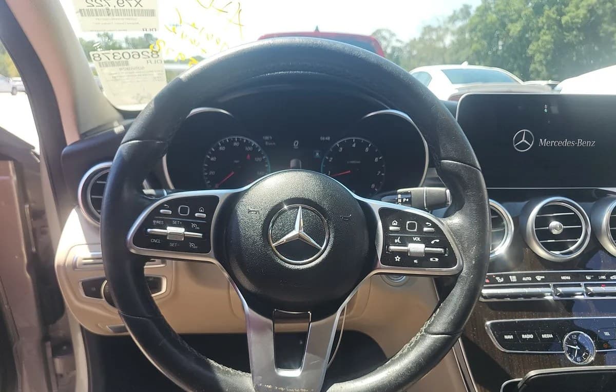 2019 MERCEDES-BENZ C-CLASS C 300 7