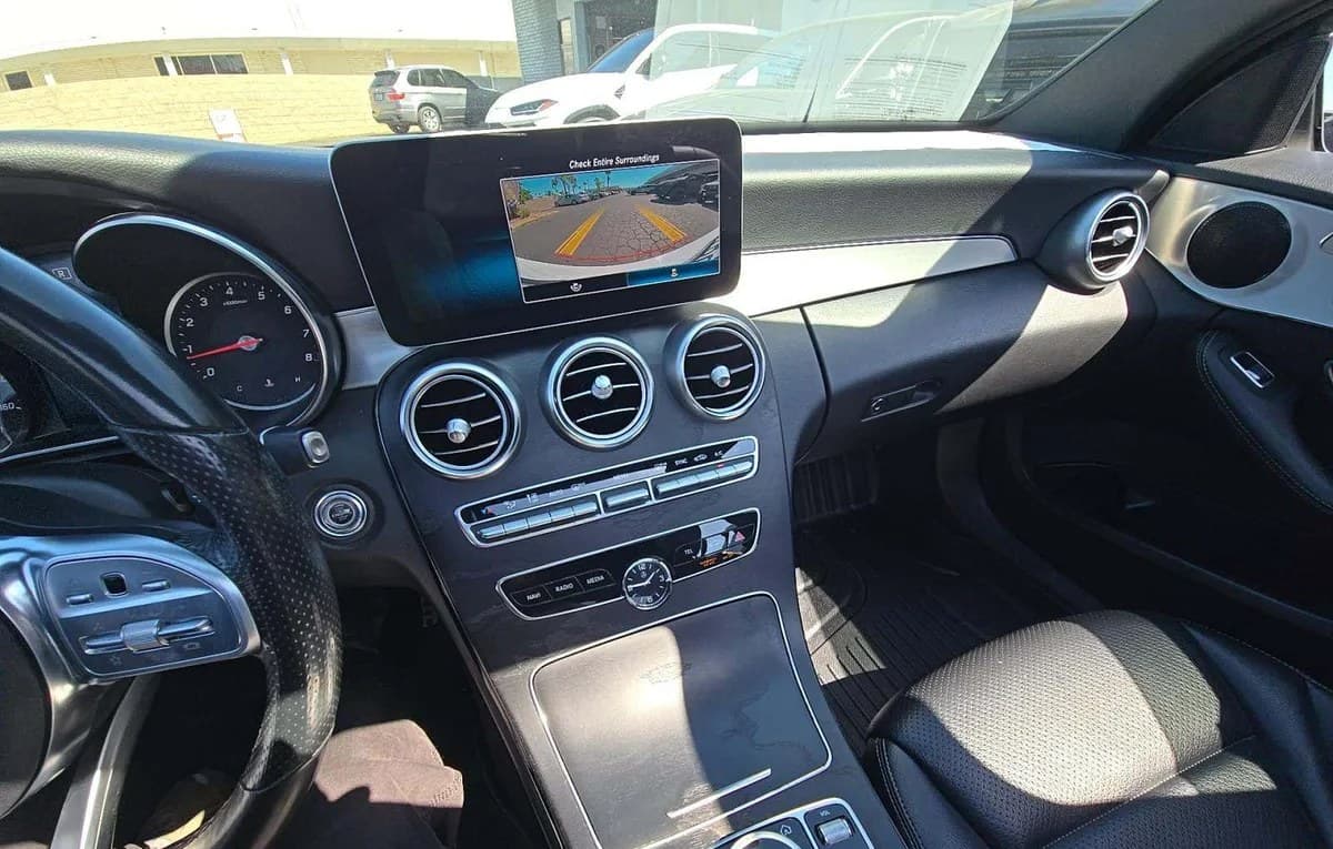 2019 MERCEDES-BENZ C-CLASS C 300 7