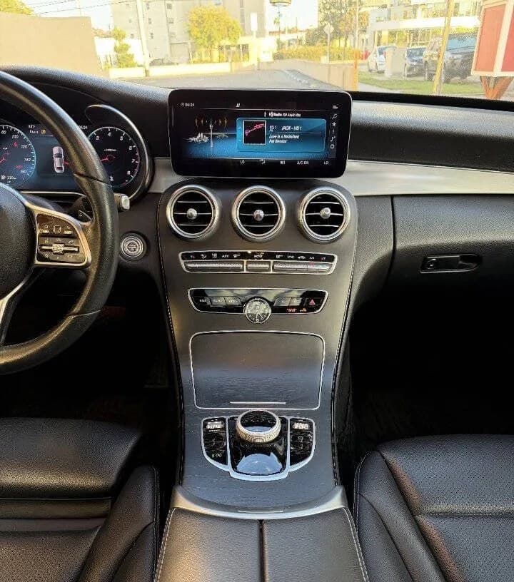 2020 MERCEDES-BENZ C-CLASS C 300 7