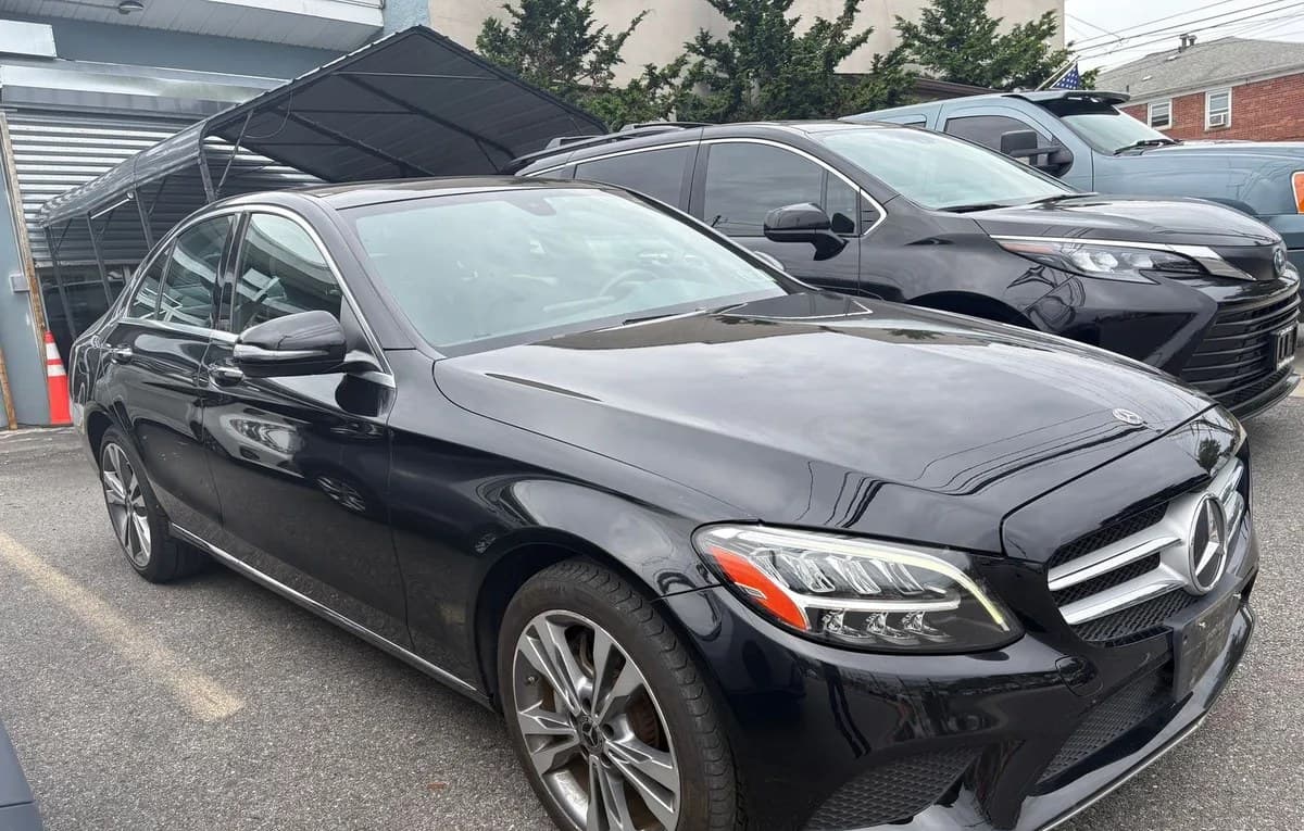 2019 MERCEDES-BENZ C-CLASS C 300 4