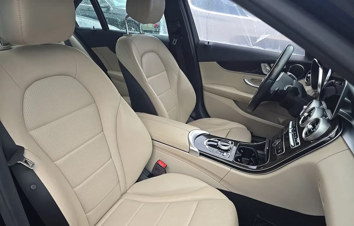 2019 MERCEDES-BENZ C-CLASS C 300 5