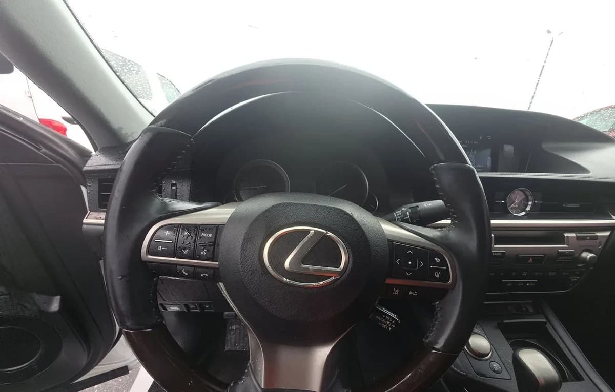 2017 LEXUS ES 350 7