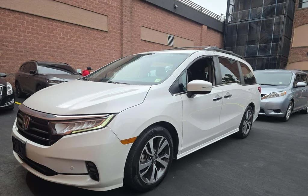 2023 HONDA ODYSSEY TOURING 118.1" WB