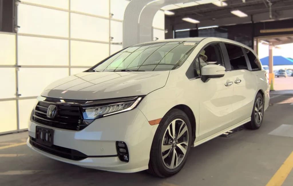 2022 HONDA ODYSSEY TOURING 118.1" WB
