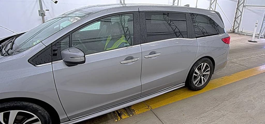 2023 HONDA ODYSSEY TOURING 118.1" WB