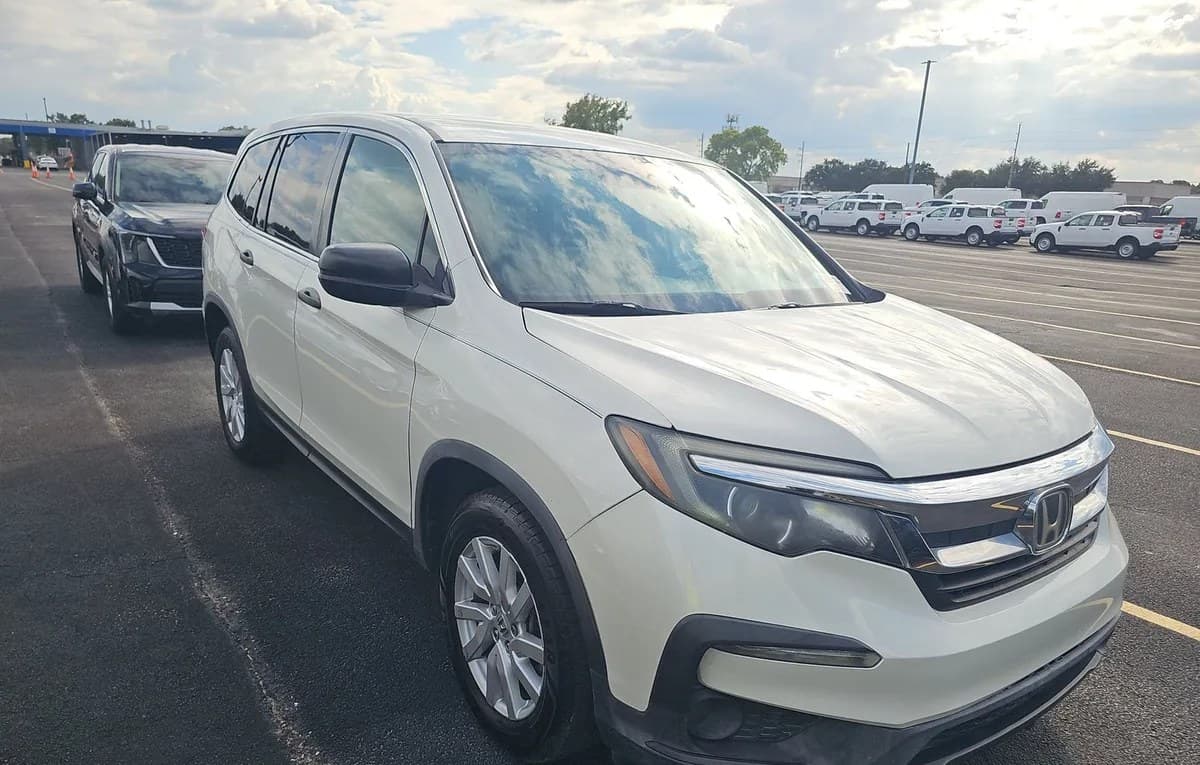 2019 HONDA PILOT LX 4