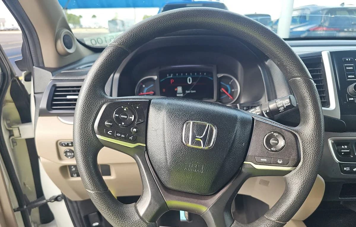 2019 HONDA PILOT LX 7