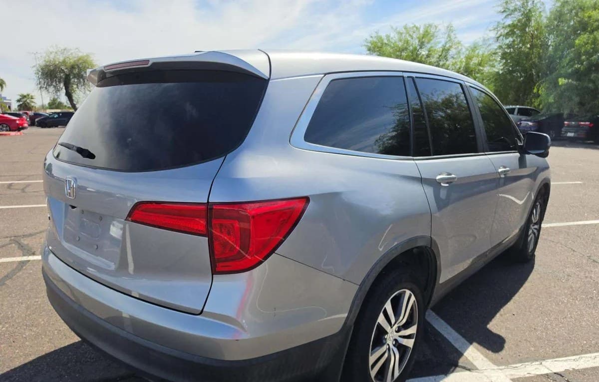 2018 HONDA PILOT EX 4