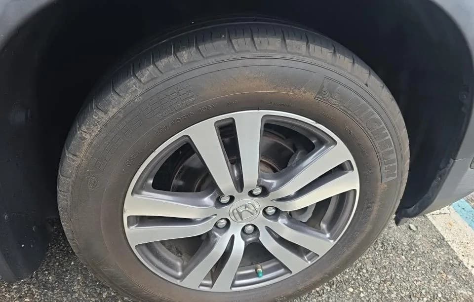2017 HONDA PILOT EX 6