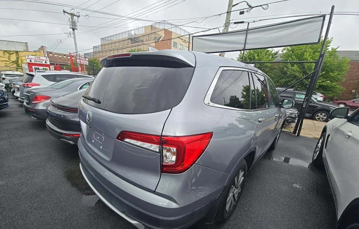 2020 HONDA PILOT EX 4