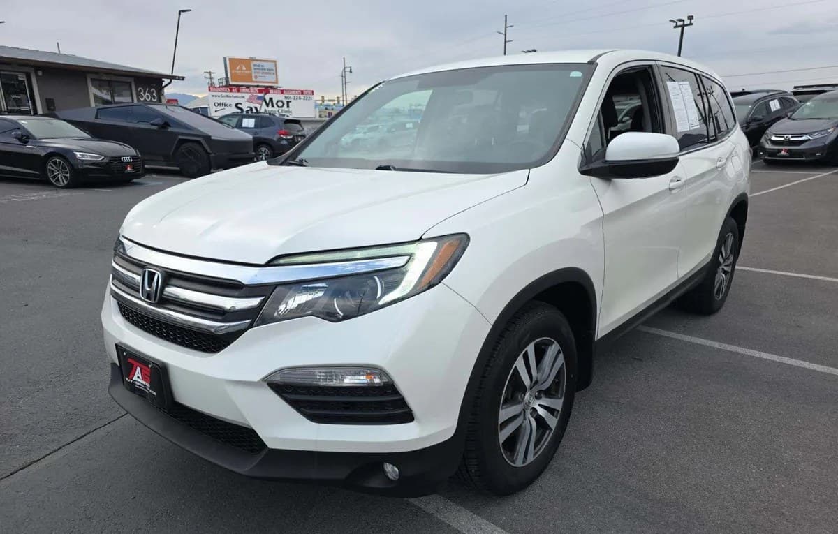 2018 HONDA PILOT EX 2